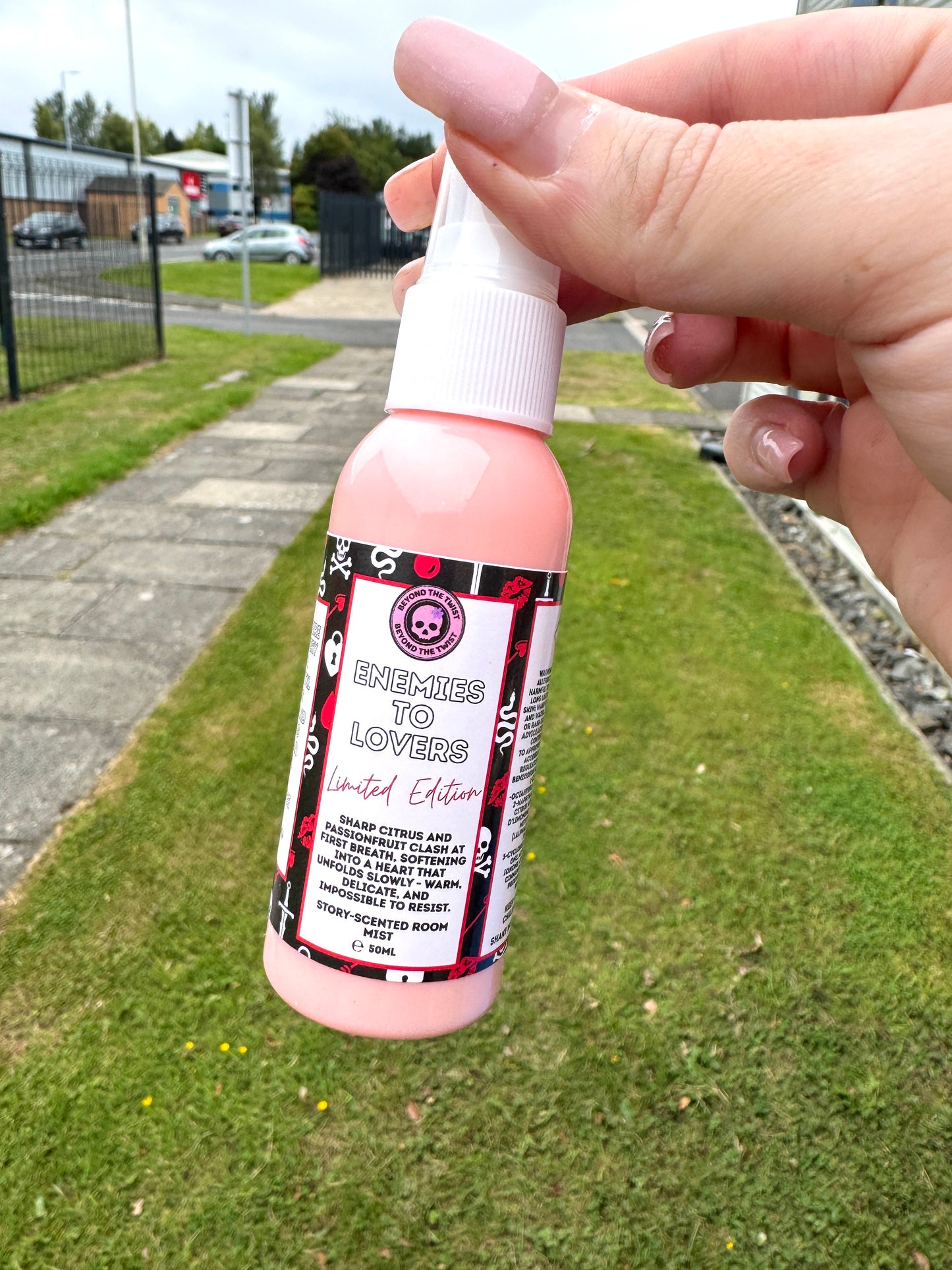 ENEMIES TO LOVERS - LIMITED EDITION - Story Scented Room Mist - 50ml