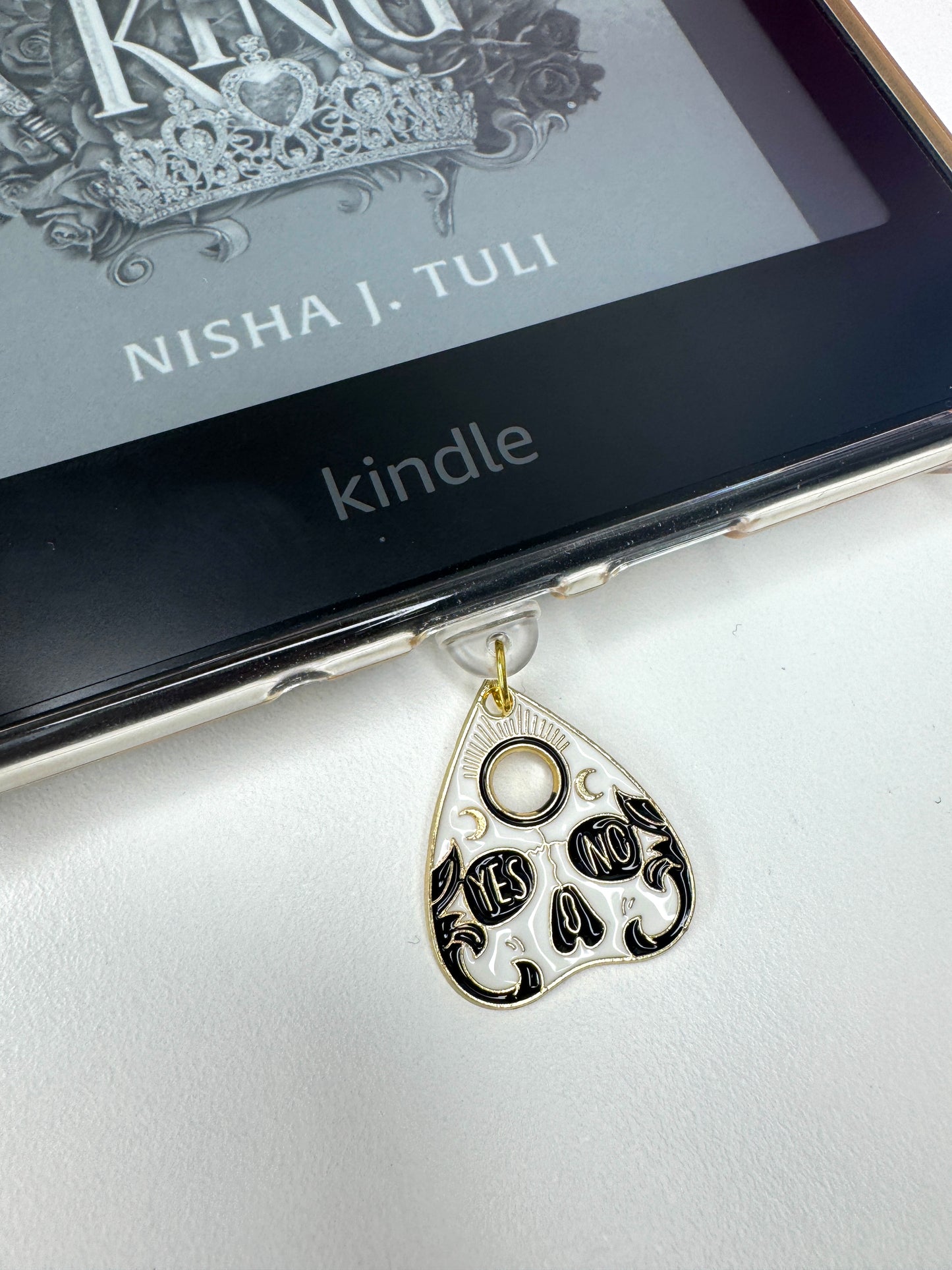 Skull Planchette eReader Charm Dust Plug