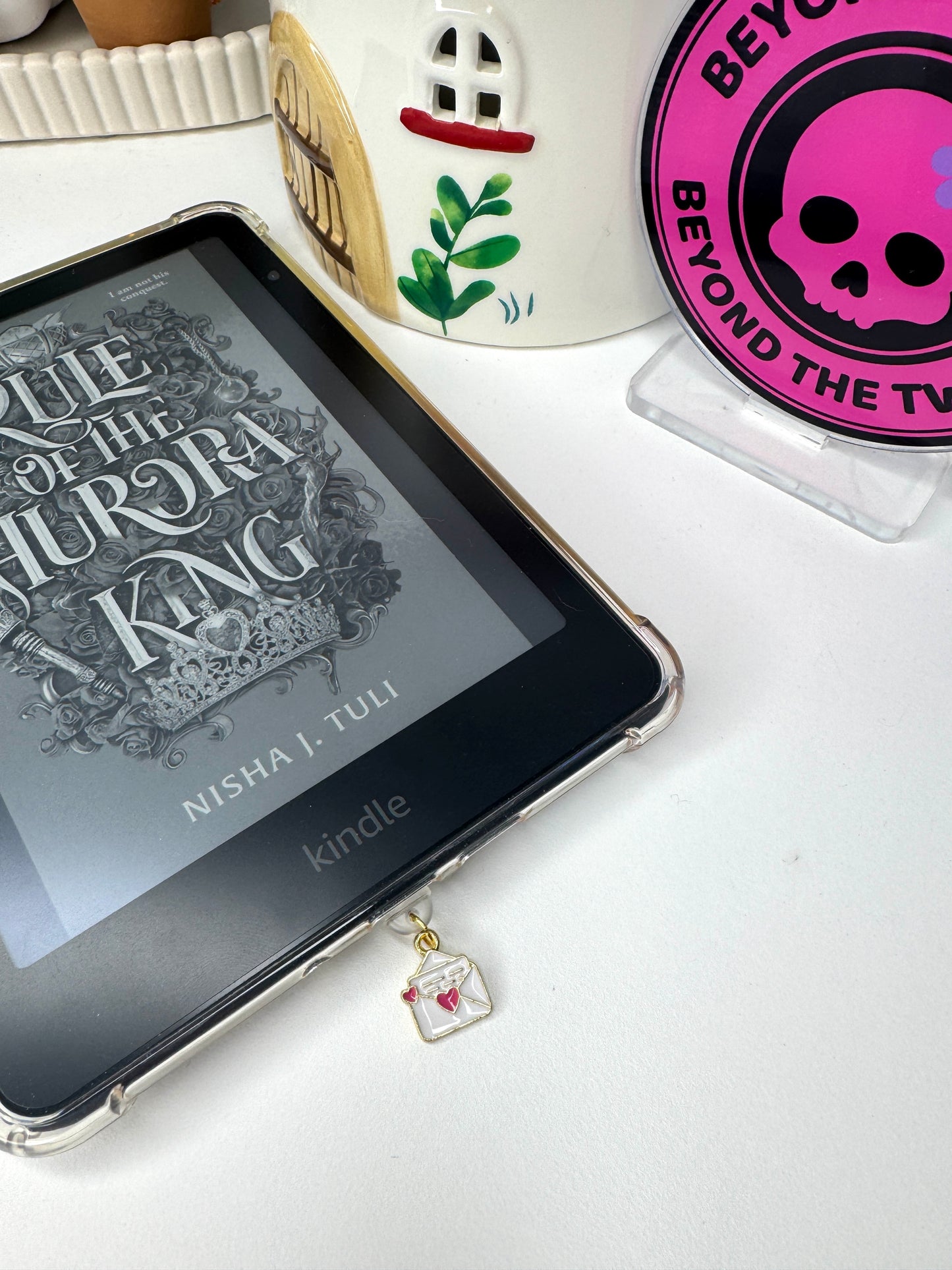 Love Letter Reader Charm Dust Plug