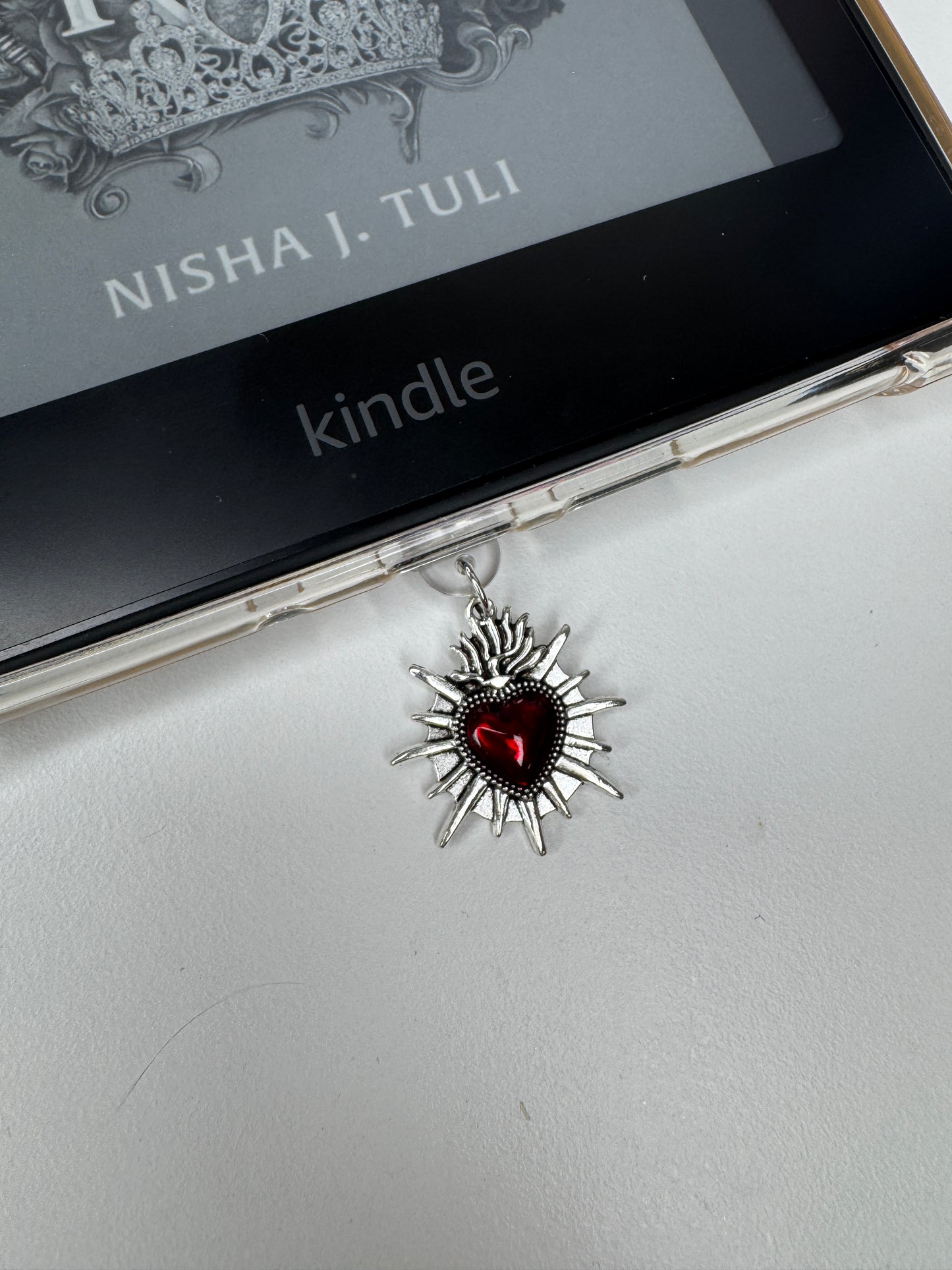 Red Heart eReader Charm Dust Plug