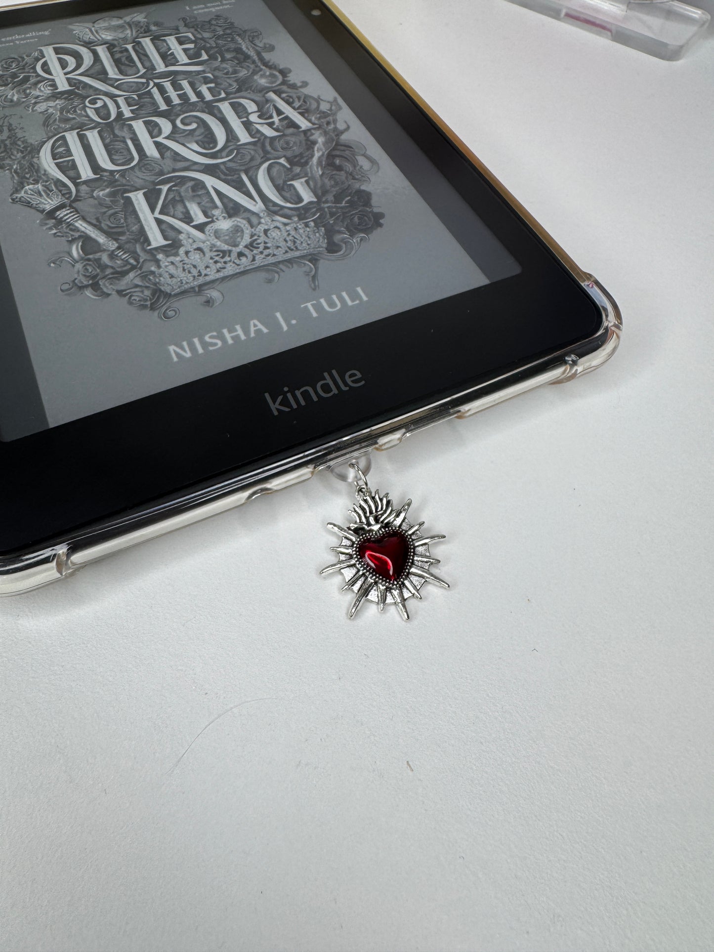 Red Heart eReader Charm Dust Plug