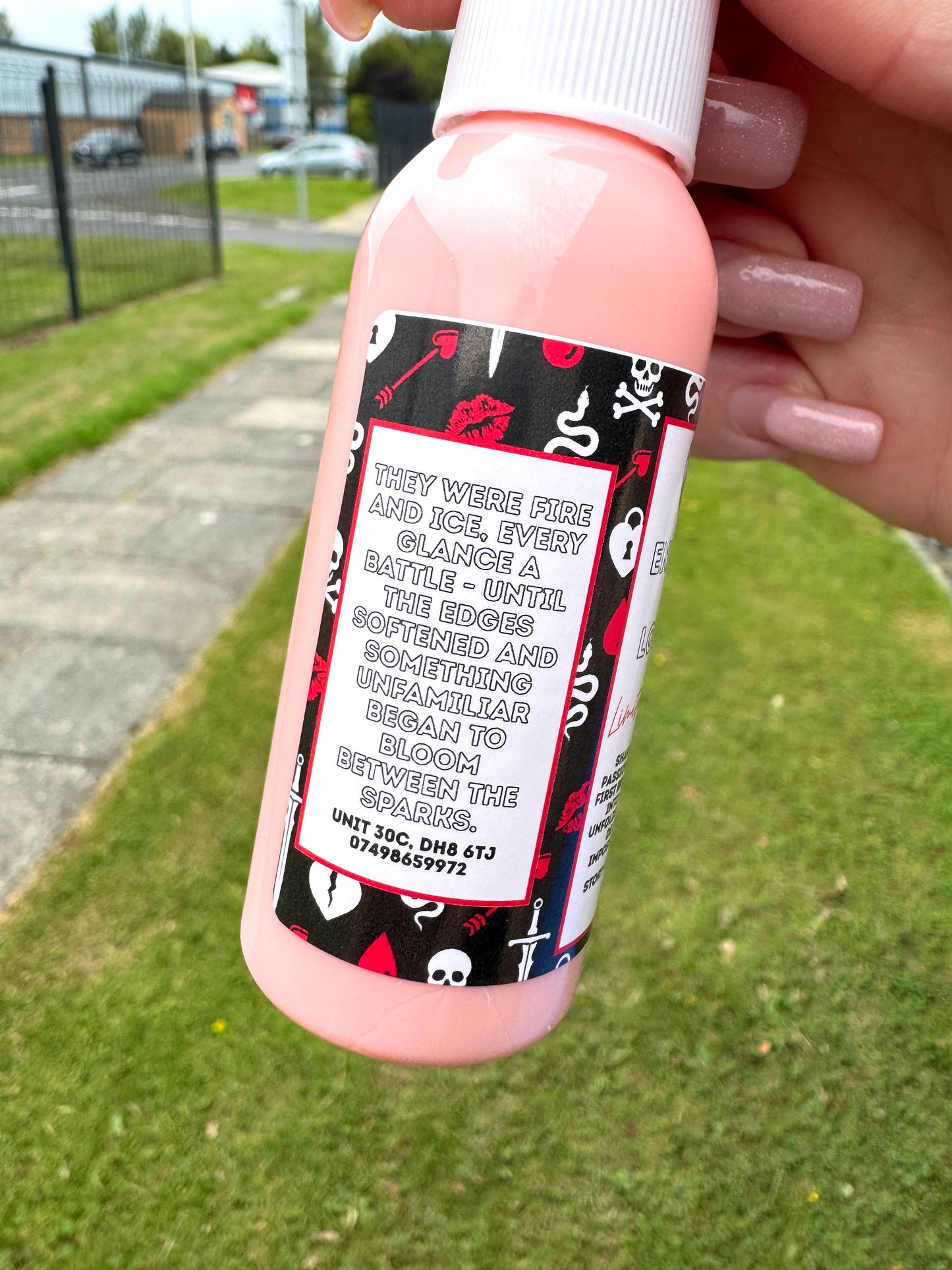 ENEMIES TO LOVERS - LIMITED EDITION - Story Scented Room Mist - 50ml