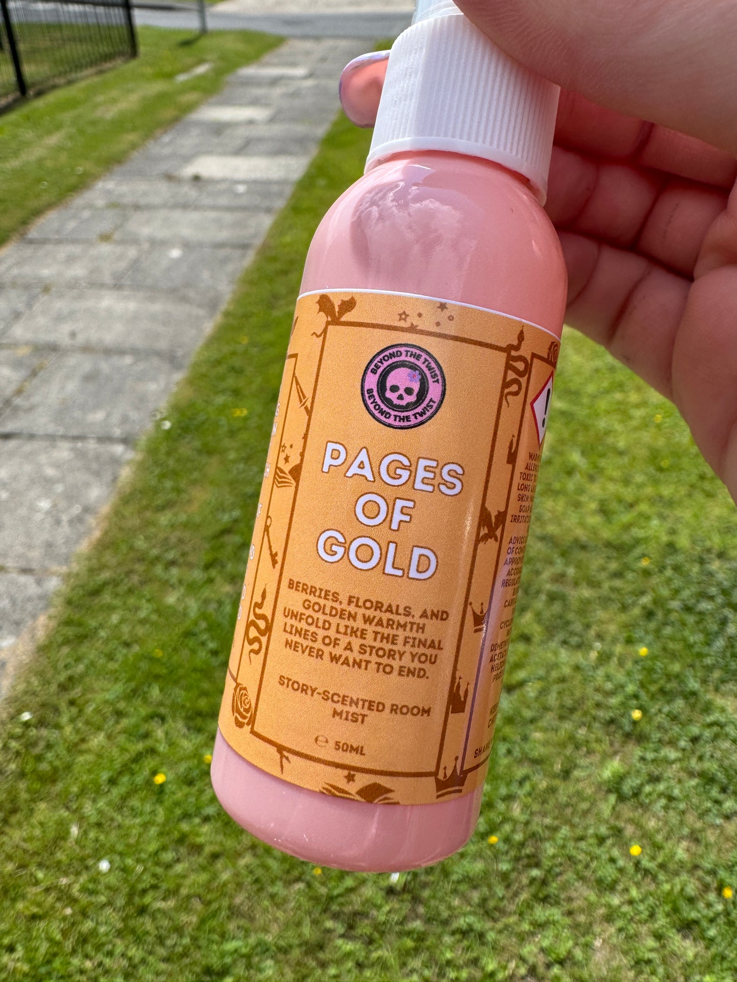 "Pages of Gold" Story Scented Room Mist - 50ml