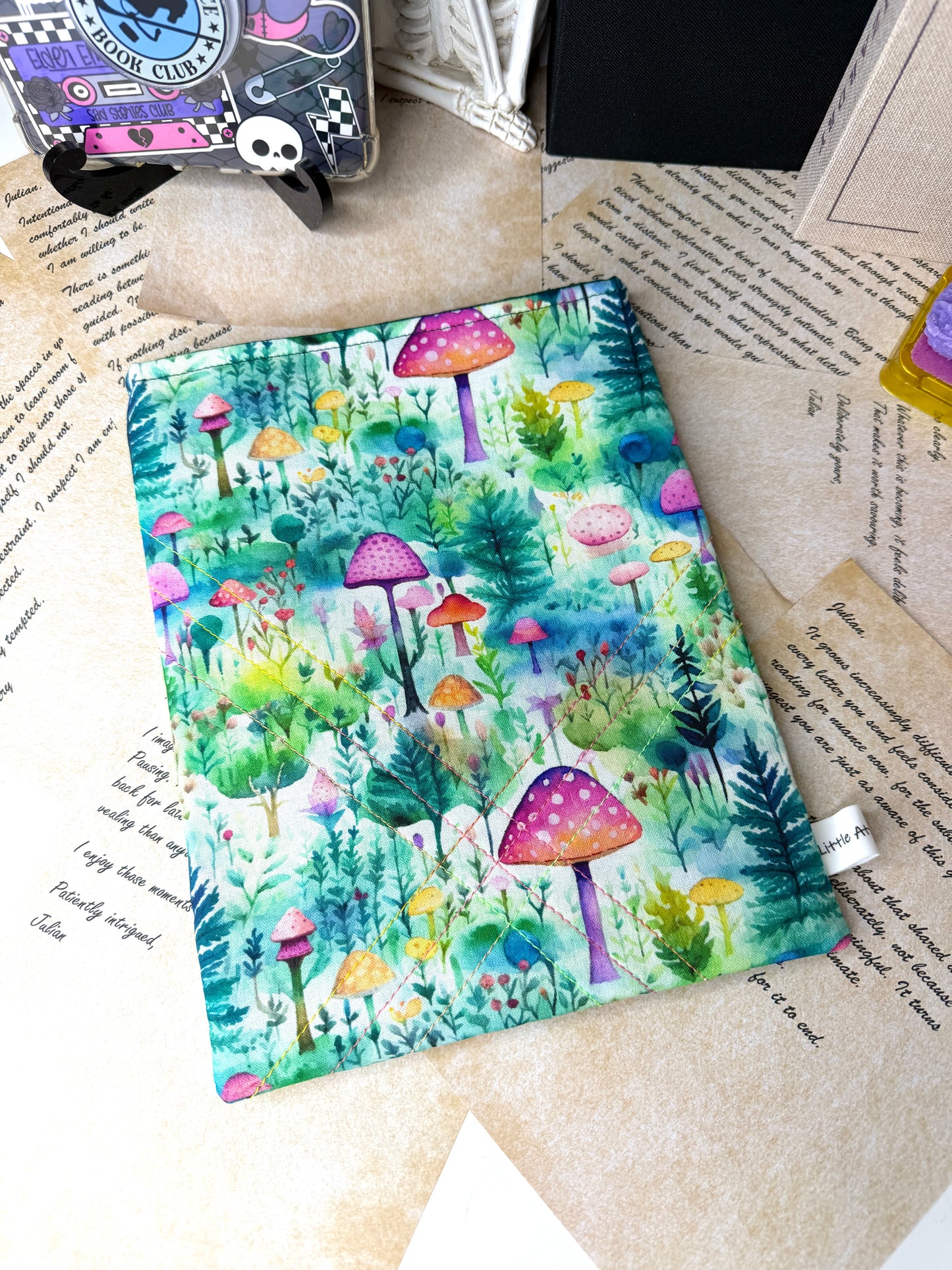 MUSHROOM BOOK/KINDLE SLEEVE - NO TOP CLOSURE