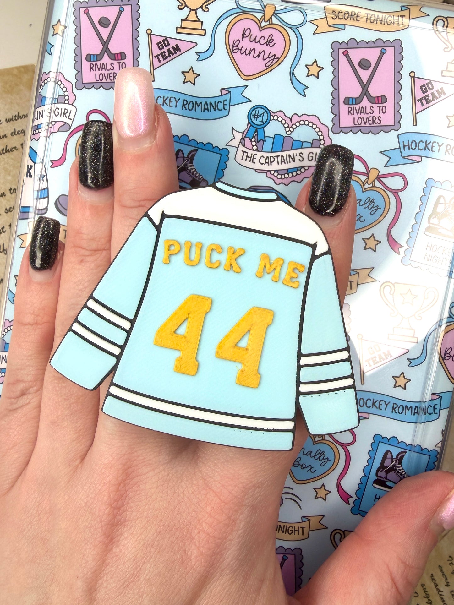3D Hockey Jersey eReader Grip