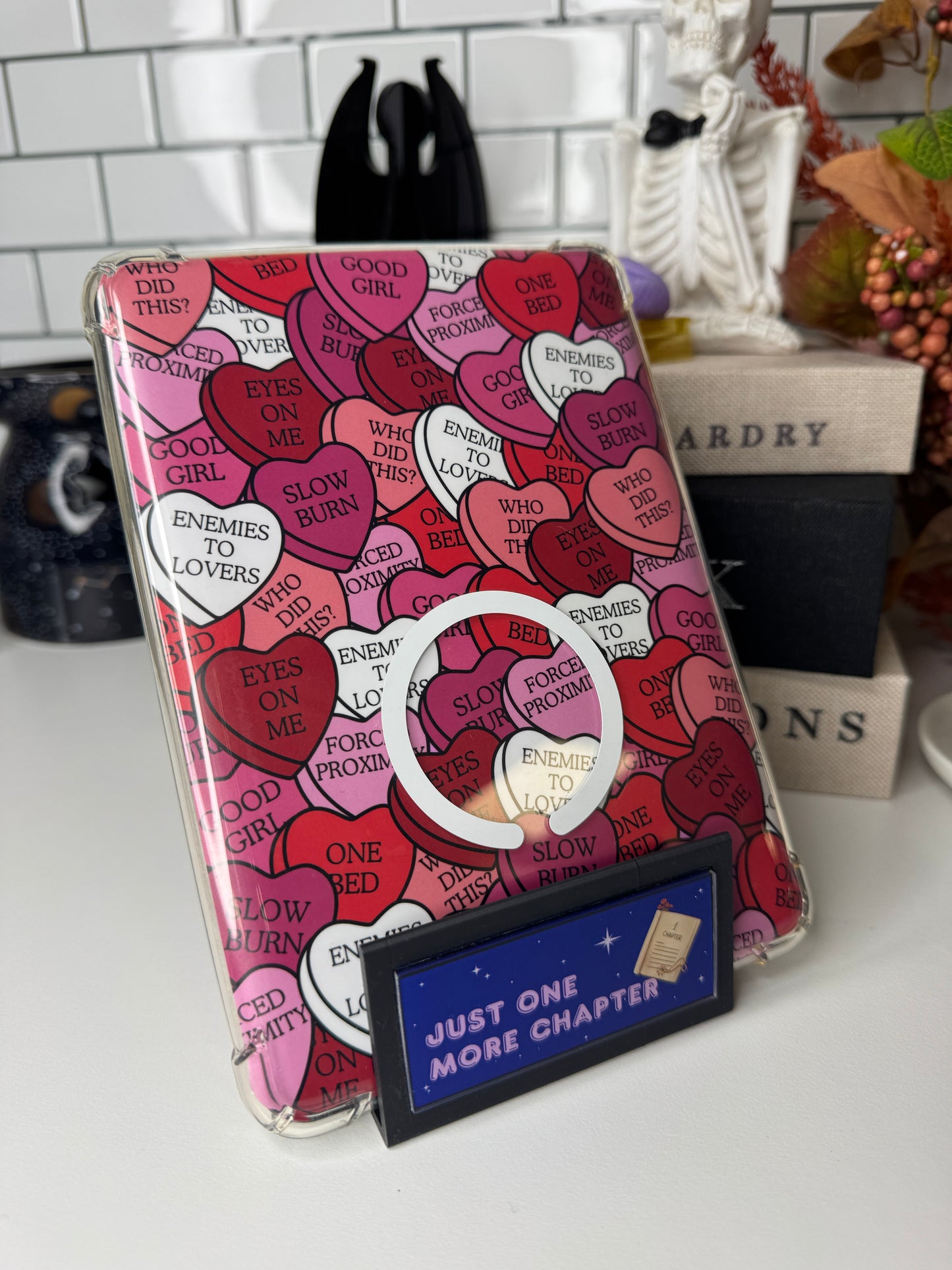Just One More Chapter eReader Stand