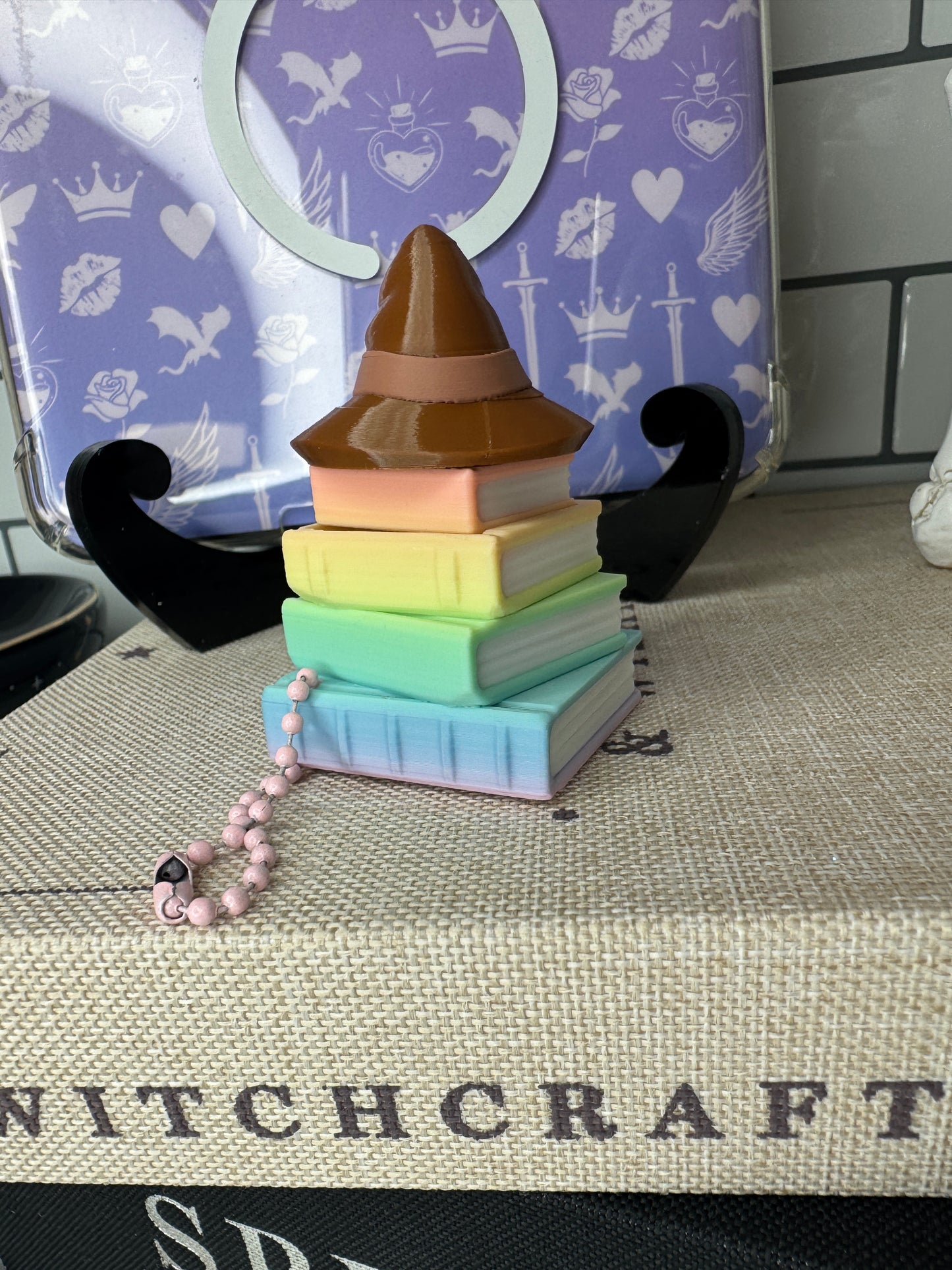 WITCHES HAT BOOK STACK FIDGET CLICKER