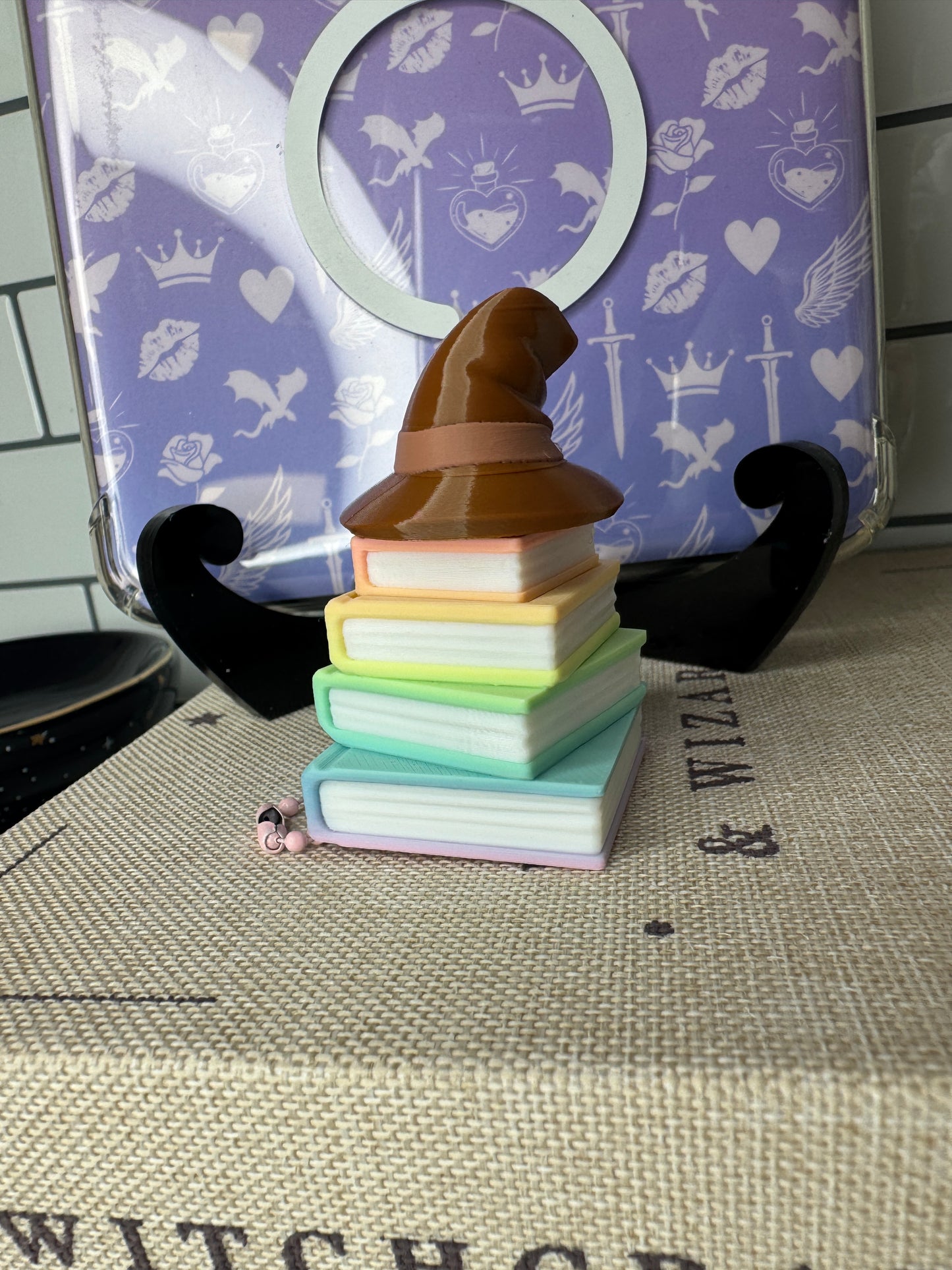 WITCHES HAT BOOK STACK FIDGET CLICKER