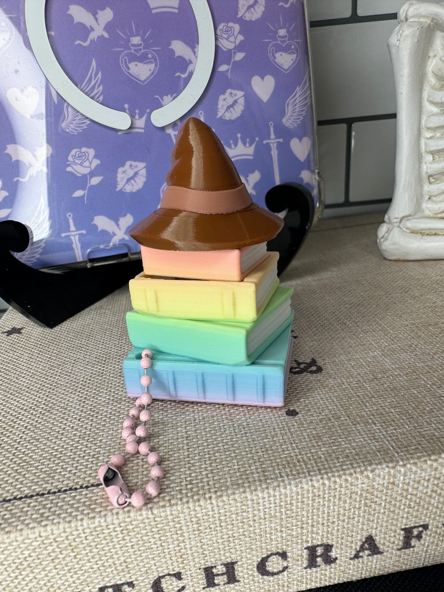 WITCHES HAT BOOK STACK FIDGET CLICKER